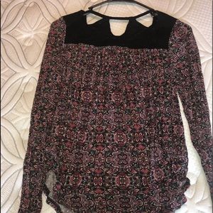 XS Long sleeve shirt with red floral designs
